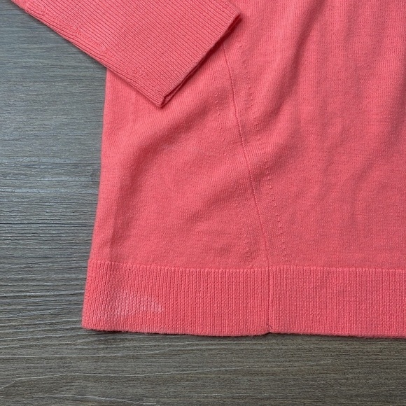 Banana Republic Women’s Extra Fine Merino Bright Neon Coral Crewneck Sweater, XS - Picture 4 of 9